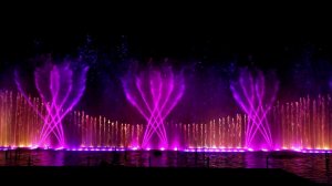 Dancing fountain show in Protaras. Шоу танцующих фонтанов в Протарасе