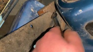 Рено Кенго 2 ЗАМІНА НИЖНІХ РОЛИКІВ ЗДВИЖНИХ ДВЕРЕЙ! Kangoo 2 slider door rollers replace! Citan…