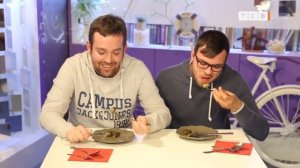 Плов, Голубцы, Брынза  Иностранцы пробуют русскую еду