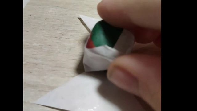 Как сделать игральный кубик если нет глины. Творим с Зе Софи кубики. Лёгкий способ ??? смотреть онлайн