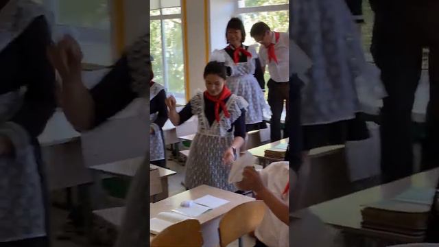 Поздравление родителей Выпускникам 41 школы города Нур-Султан смотреть онлайн