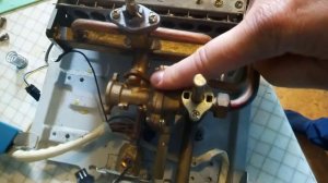 Газовая колонка не тухнет! Постоянно горит. Что делать?