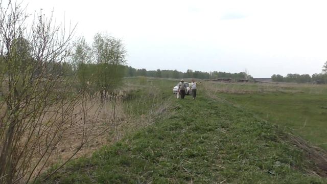 Металл из пруда / Находки на поисковый магнит / Нашли колесо от парового трактора