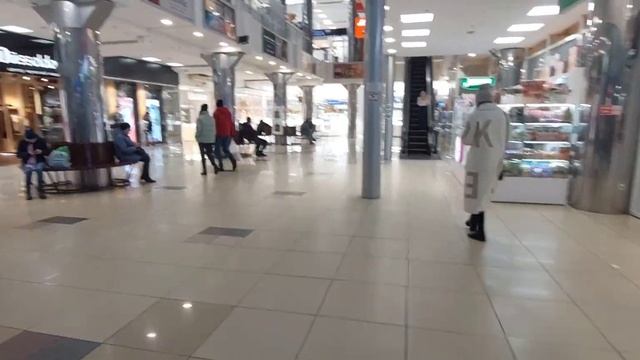 ТЦ Каскад, г. Омск, Проспект Карла Маркса 24. смотреть онлайн