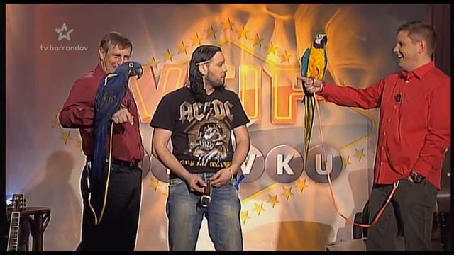 32 - TV Barrandov - Václav Vydra s papoušky v pořadu Vtip za stovku смотреть онлайн