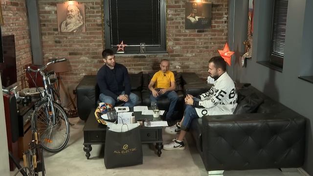 APEL ZA POMOS NA FILIP ZA DA GI OPERIRA BUBREZITE VO TURCIJA.POTPAROLOT KAZA DEKA MANDAR E NEPISMEN смотреть онлайн