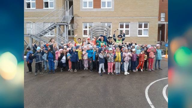 Поздравление выпускникам 2020 от коллектива МАДОУ "Детский сад №1" г. Сыктывкара смотреть онлайн