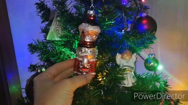 Украшаем Ёлку, поем песни... смотреть онлайн