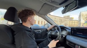 CМОТРИМ СТУДИЮ ДЛЯ СЪЕМОК / ВОЛОДЮ XXL ИЗБИЛИ ИЗ-ЗА САЛЮТА ВО ДВОРЕ