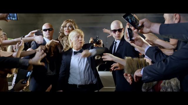 Дональд Трамп и Мелания Трамп - Золотая Свалка - песня прикол пародия Donald Trump ft. Melania Trump