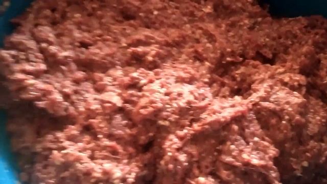 Твердокопченая колбаса из косули, готовим дома смотреть онлайн