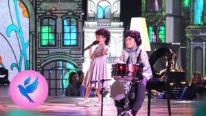 Эмиль Нерсесян и Эмили Атуахина. Э. Фельман, Э. Фицджеральд, "A-Tisket, A-Tasket". Синяя птица 2018