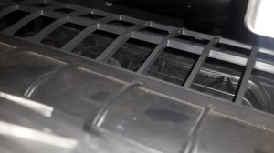 Моторчик привода рециркуляции на chevrolet cobalt всегда работает и жужжит?