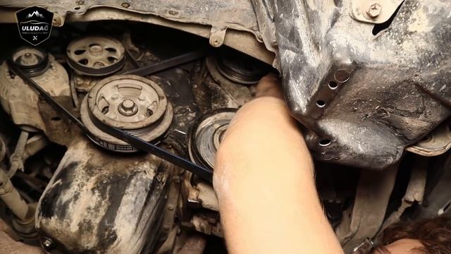 ARABA BENZİNDE ÇOK YAKIYORMUŞ BAKIN SORUN NEDEN ÇIKTI! (Toyota Corolla Triger Değişimi - Yağ Bakımı