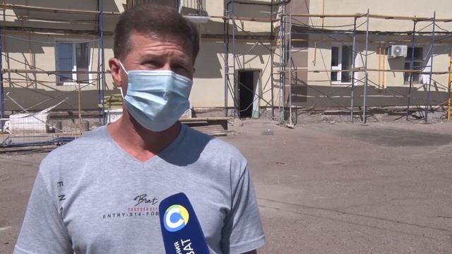 Строителей 10 фасад