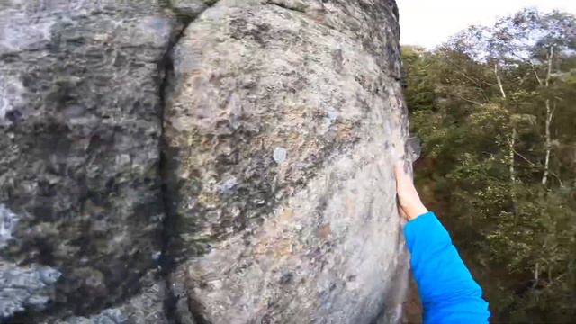 Climbing “Croton Oil ***HVS 5a” at Rivelin Needle смотреть онлайн