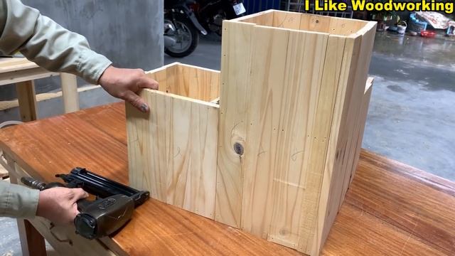 Amazing Woodworking Projects For your Garden Ideas - Build A Unique Beautiful And Tree Planting Box смотреть онлайн