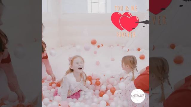 Star Bounce and Balloons Valentine's promo смотреть онлайн