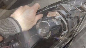 Kia Sportage IV - замена линз на диодные Competizione 4k