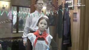 Песня "Московские окна". ГУМ, Москва. Song "Moscow windows". GUM, Moscow.