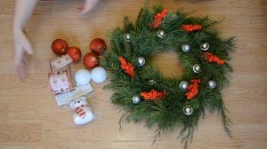 Новогодний венок из сосновых веток  своими руками