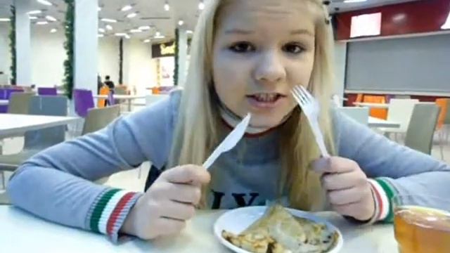 Happy Молл смотреть онлайн