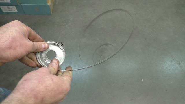 Как собрать пружину пускового ЛЕГКИЙ СТАРТ/ How to assemble spring of starter смотреть онлайн