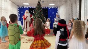 Игра с конфетой