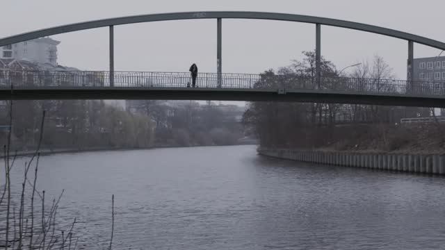 Крутая короткометражка о пользе случайных встреч. Свобода (Freiheit).