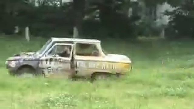 Moskvich crash смотреть онлайн