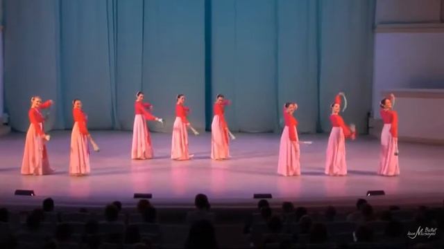 Корейский Танец с веерами смотреть онлайн