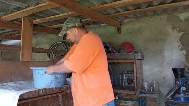 Комбикорм для бройлера в домашних условиях.Рецепт комбикорма для бройлера.? смотреть онлайн