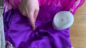 Как убрать воск от свечи со скатерти и с одежды