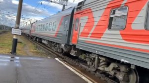 Смена электровоза на станции стыкования токов Свирь