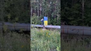 Виталий Реутов Украинский флаг в Екатеринбурге ))))😂😂