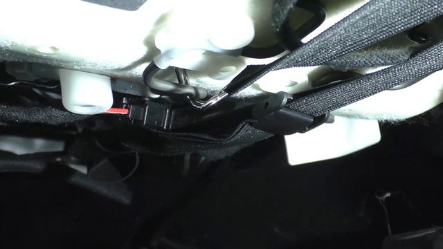 Примеряю накидки на сидения в авто из алькантары ручной работы. Подходят НА ВСЕ авто. смотреть онлайн