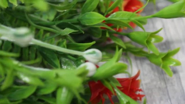 Искусственное растение - Колокольчик с декором оранжевый смотреть онлайн