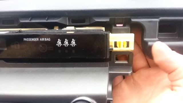 снятие магнитолы на RAV4-4 2013 смотреть онлайн