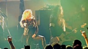 Arch Enemy - Under black flags we march - Live Rouen 2011 - HD