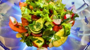 Салат из того что нашёл в огороде!