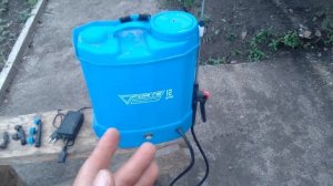 Опрыскиватель аккумуляторный.