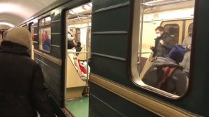 81-717.5, 81-714.5М, 81-714, 81-714.5М Перекраска Московский транспорт и 81-717 На станции Тверская