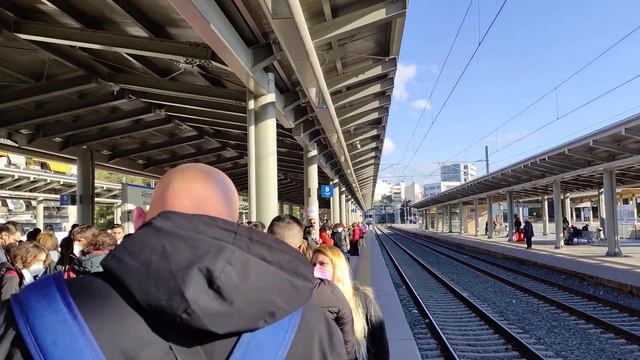 Ж-д станция Ларисса, Афины. смотреть онлайн