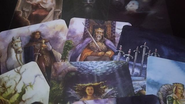 Овен.Краткий таро-прогноз на 23 год.Аркан года.Аркан месяца.Энергии месяца .