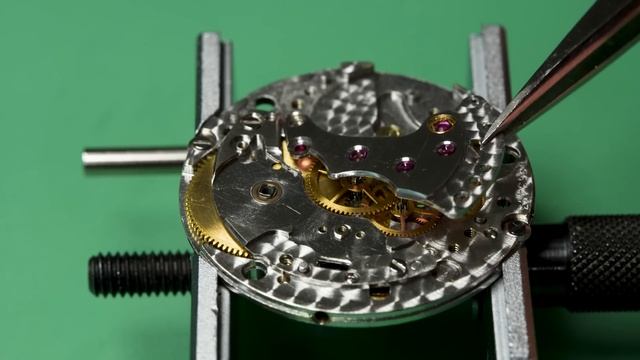 His Grandpa Wore This Rolex GMT Master To Work Every Day For YEARS (And It Shows!) смотреть онлайн