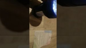 не выключается фонарь космос