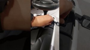 ЛИЦЕНЗИОННЫЙ ТОЛОКАР "RANGE ROVER EVOGUE". LAND ROVER. ОРИГИНАЛЬНАЯ ДЕТСКАЯ КАТАЛКА. МАШИНКА.