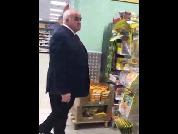 Костромской губернатор в магазине