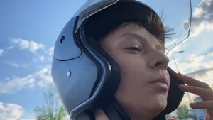 ?ДОРОЖНОЕ ПРИКЛЮЧЕНИЕ на МОПЕДЕ? катаемся по городу на новеньком мопеде?