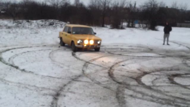 Ваз 2101 4Х4   (Не хватает:-) смотреть онлайн